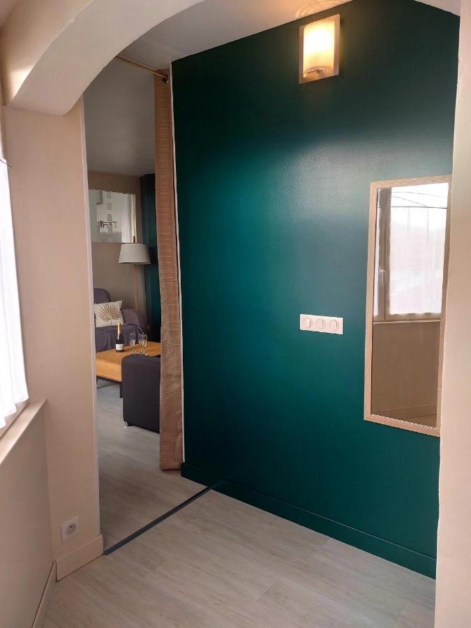 Les Belles Terrasses Dieppe ,3 Appartements , Le Vegetal De 1 A 8 Personnes , Le Tropical De 1 A 6 Personnes , Le Floral Avec Terrasse De 1 A 3 Personnes , Quartier Calme Au Stationnement Gratuit A Cote De L'Avenue Verte מראה חיצוני תמונה